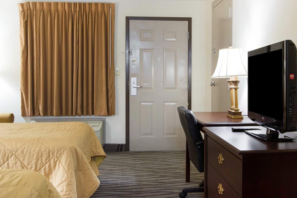 Executive Inn And Suites Enterprise Dış mekan fotoğraf