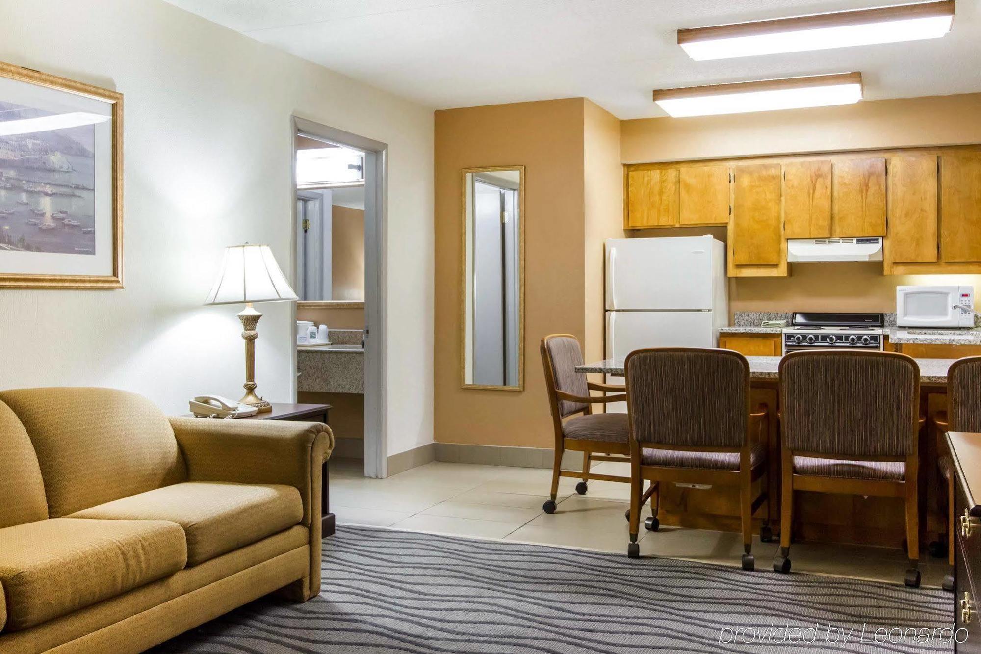 Executive Inn And Suites Enterprise Dış mekan fotoğraf